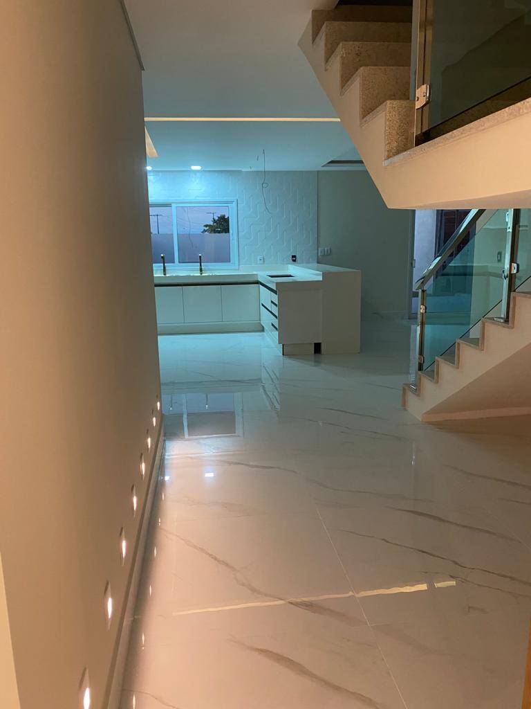 Casa à venda com 3 quartos, 530m² - Foto 12