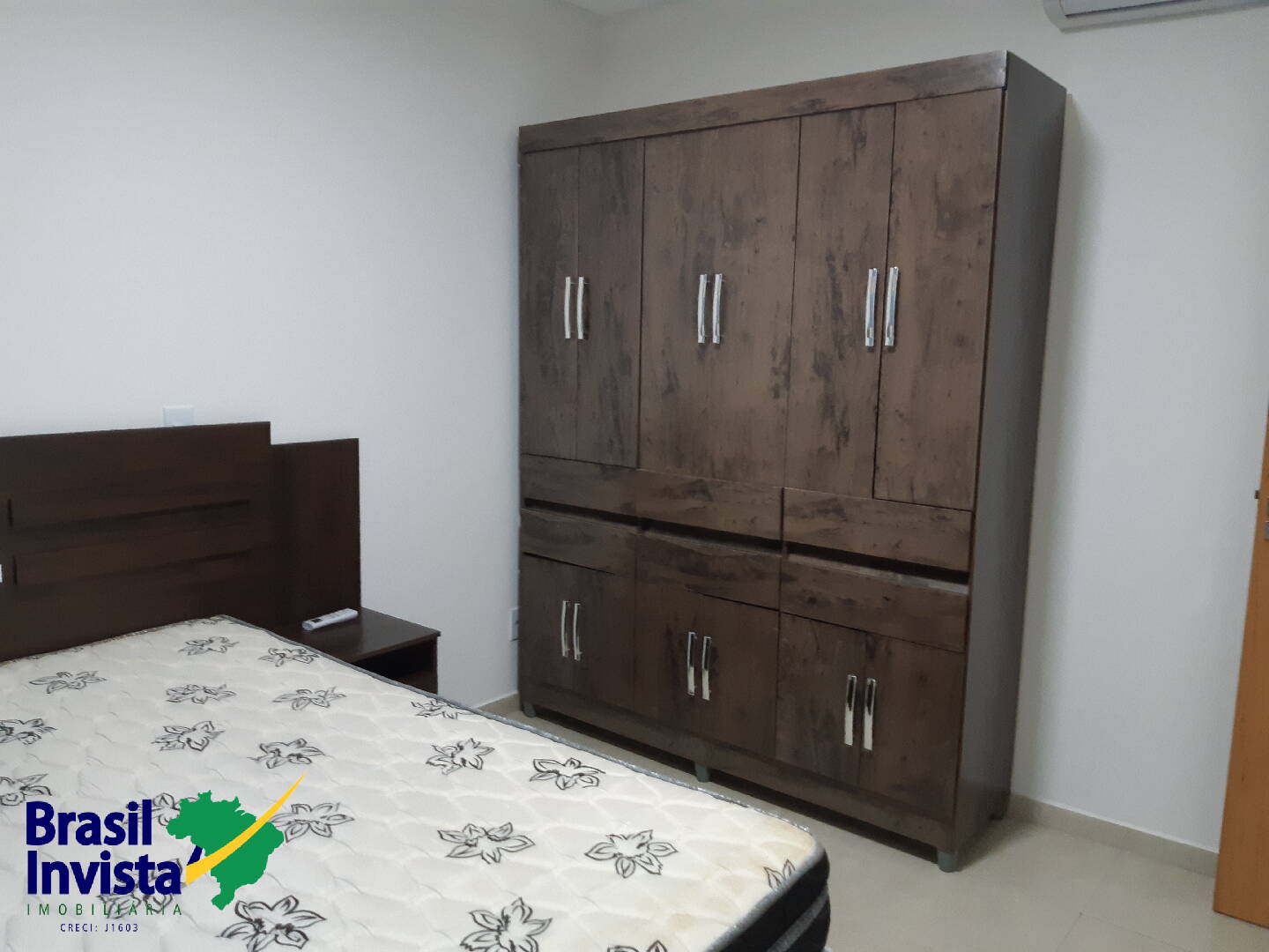 Apartamento à venda com 3 quartos, 110m² - Foto 11