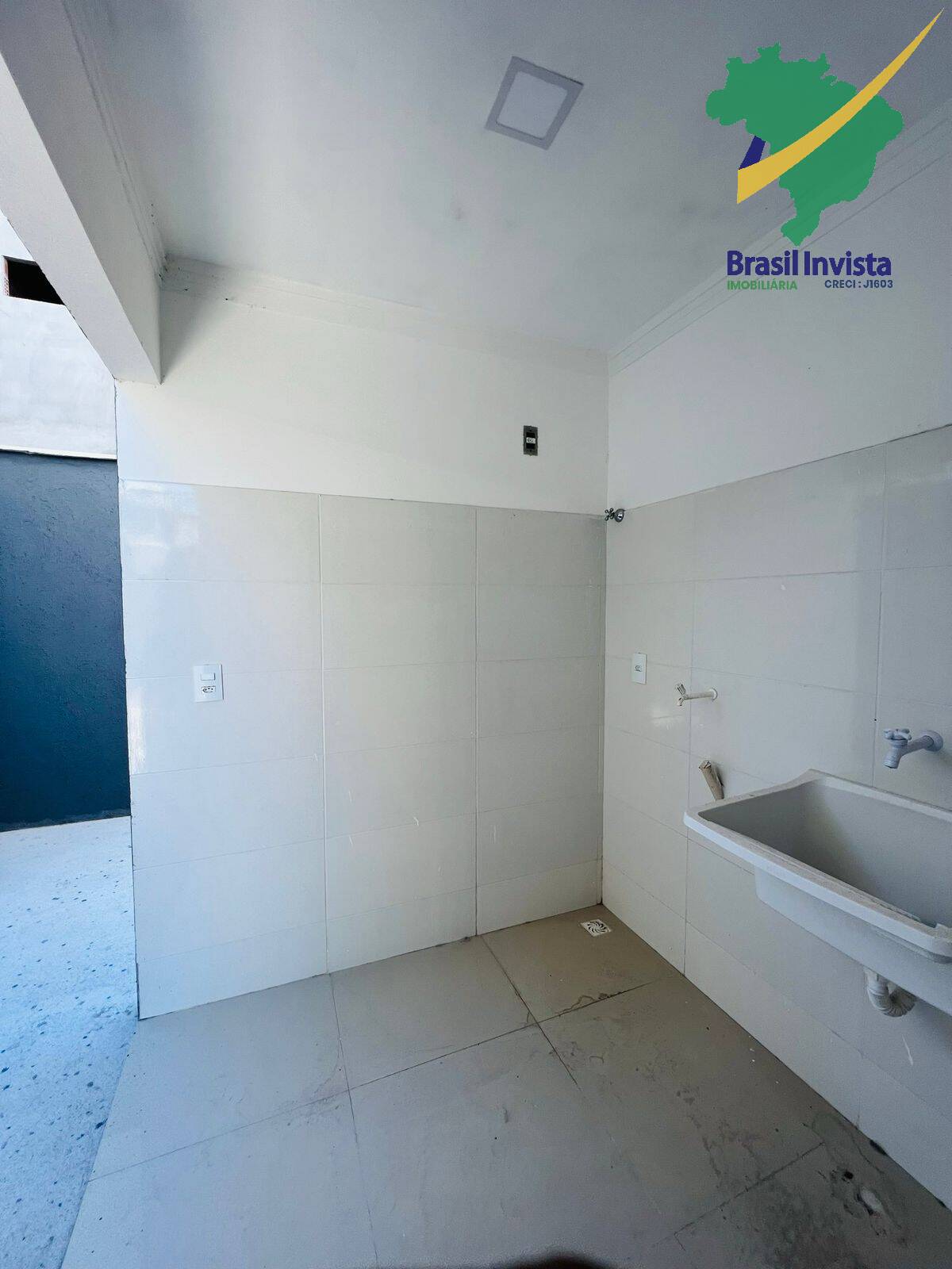 Apartamento à venda com 2 quartos, 75m² - Foto 15