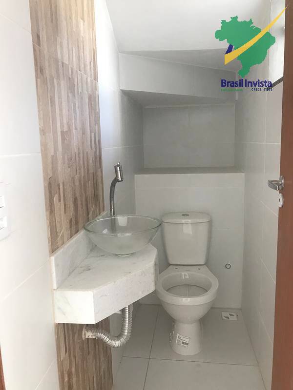 Casa à venda com 2 quartos, 79m² - Foto 5