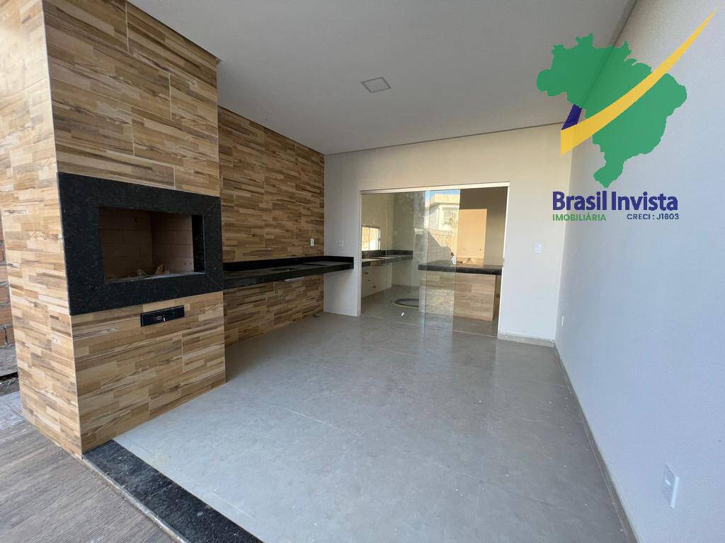 Casa à venda com 3 quartos, 70m² - Foto 3