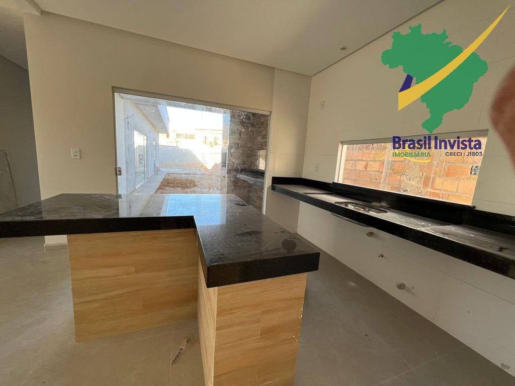 Casa à venda com 3 quartos, 70m² - Foto 5