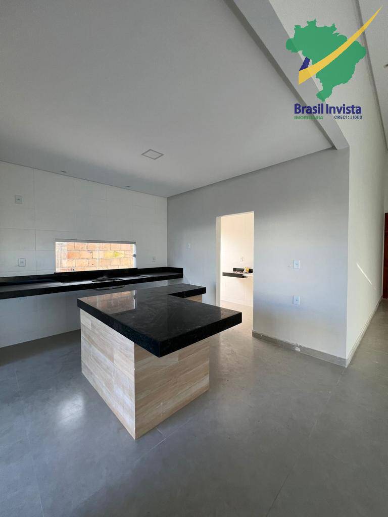 Casa à venda com 3 quartos, 70m² - Foto 10