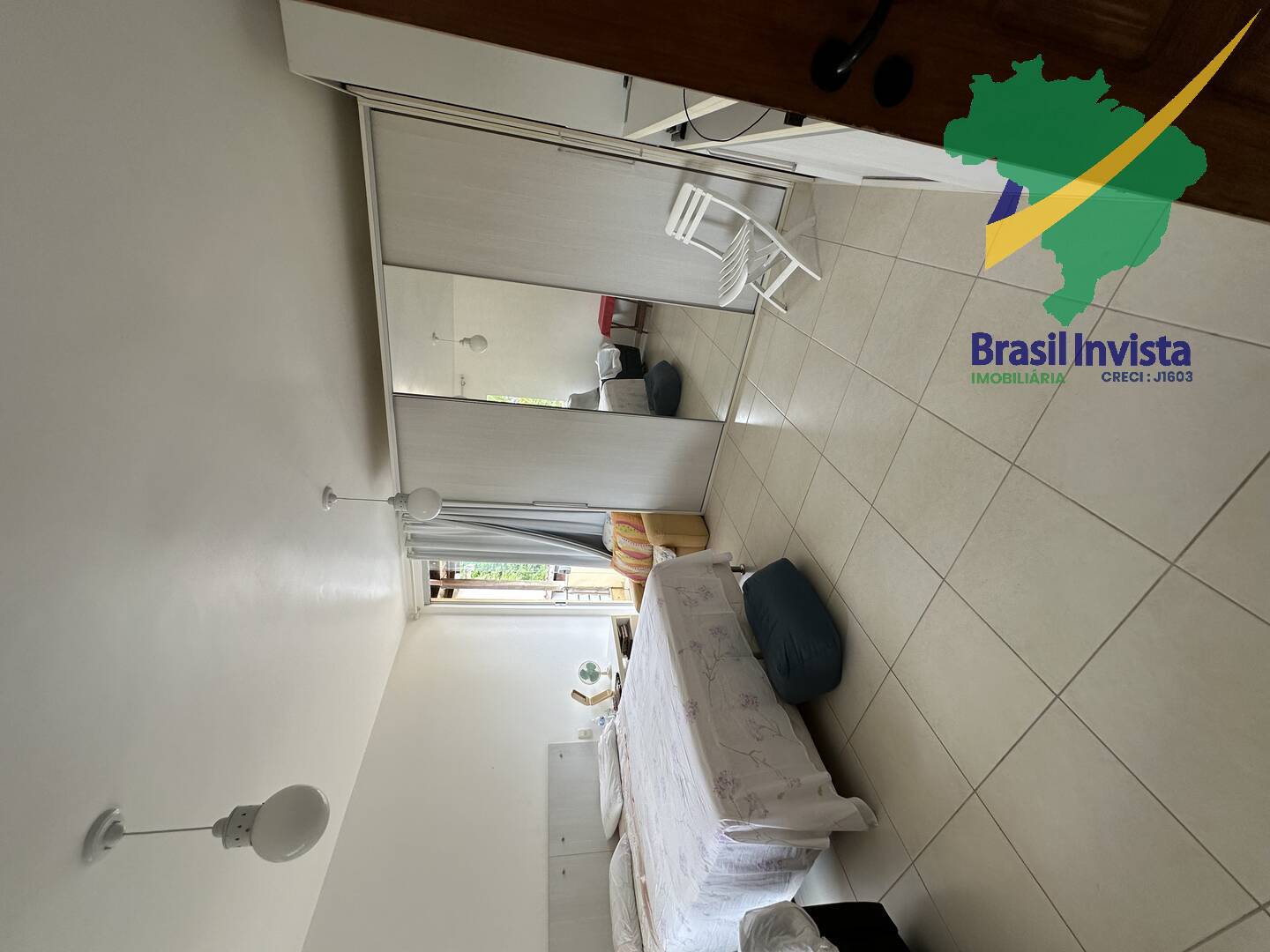 Casa à venda com 5 quartos, 120m² - Foto 14