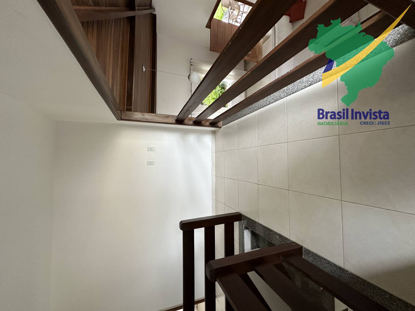 Casa à venda com 5 quartos, 120m² - Foto 27