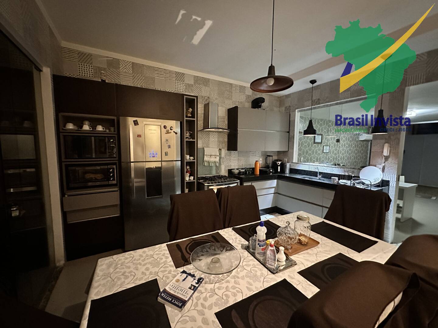 Casa à venda com 3 quartos, 200m² - Foto 54