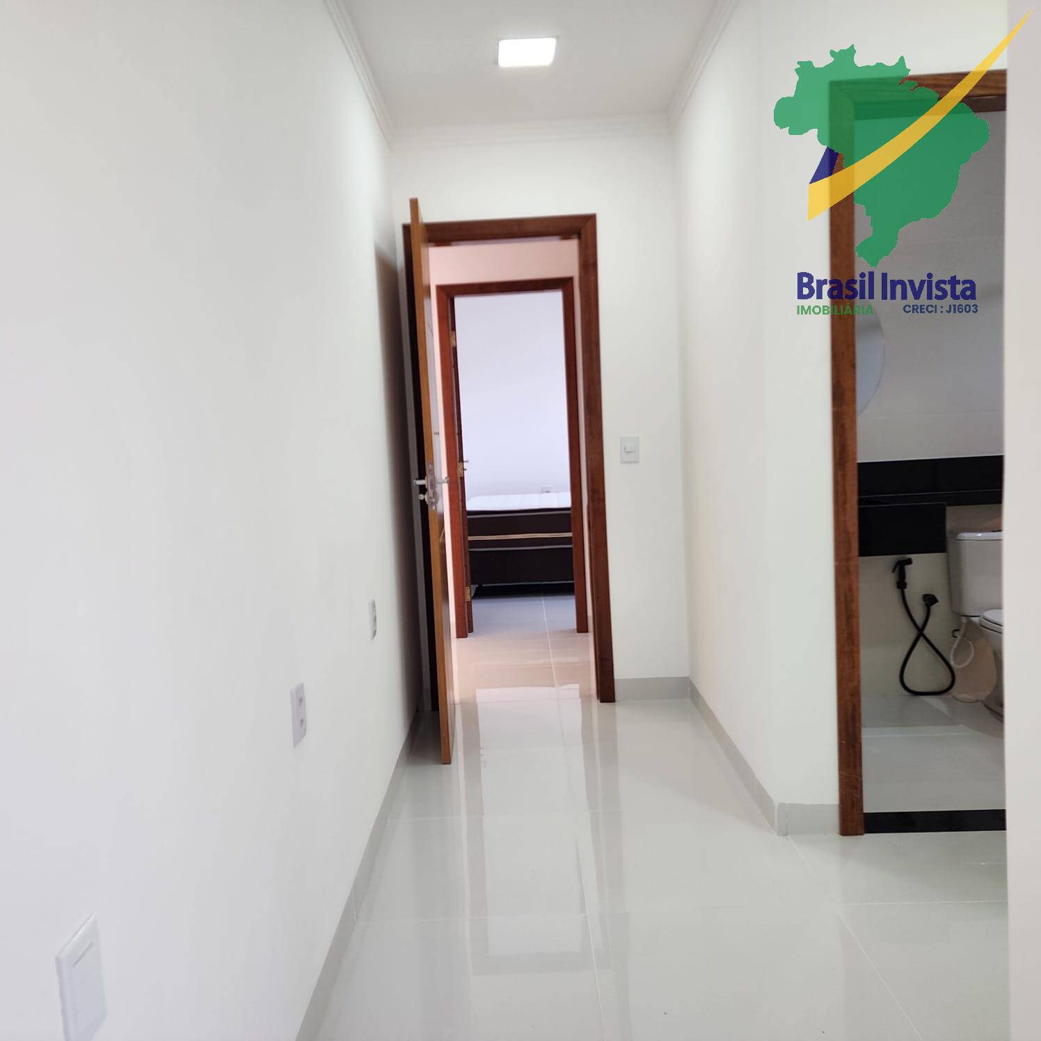 Casa à venda com 2 quartos, 139m² - Foto 11