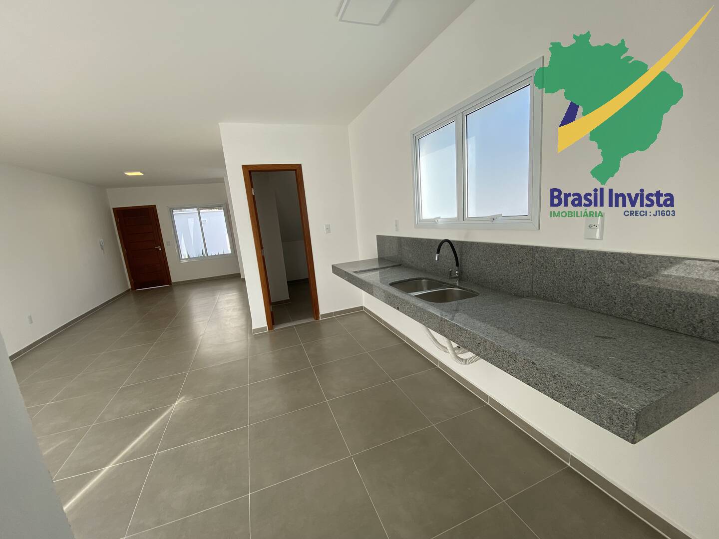 Apartamento à venda com 2 quartos, 50m² - Foto 22