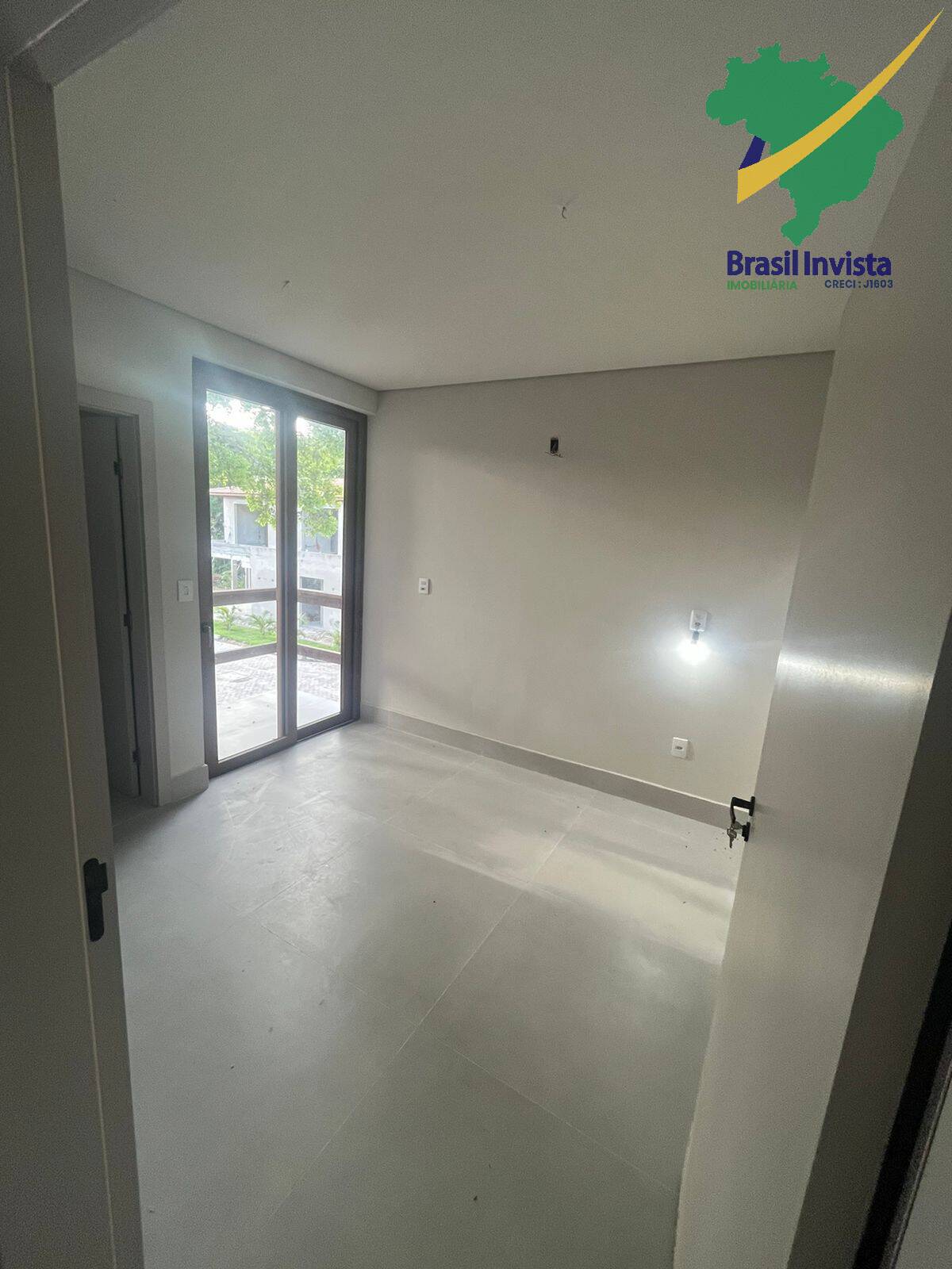 Casa à venda com 5 quartos, 247m² - Foto 10