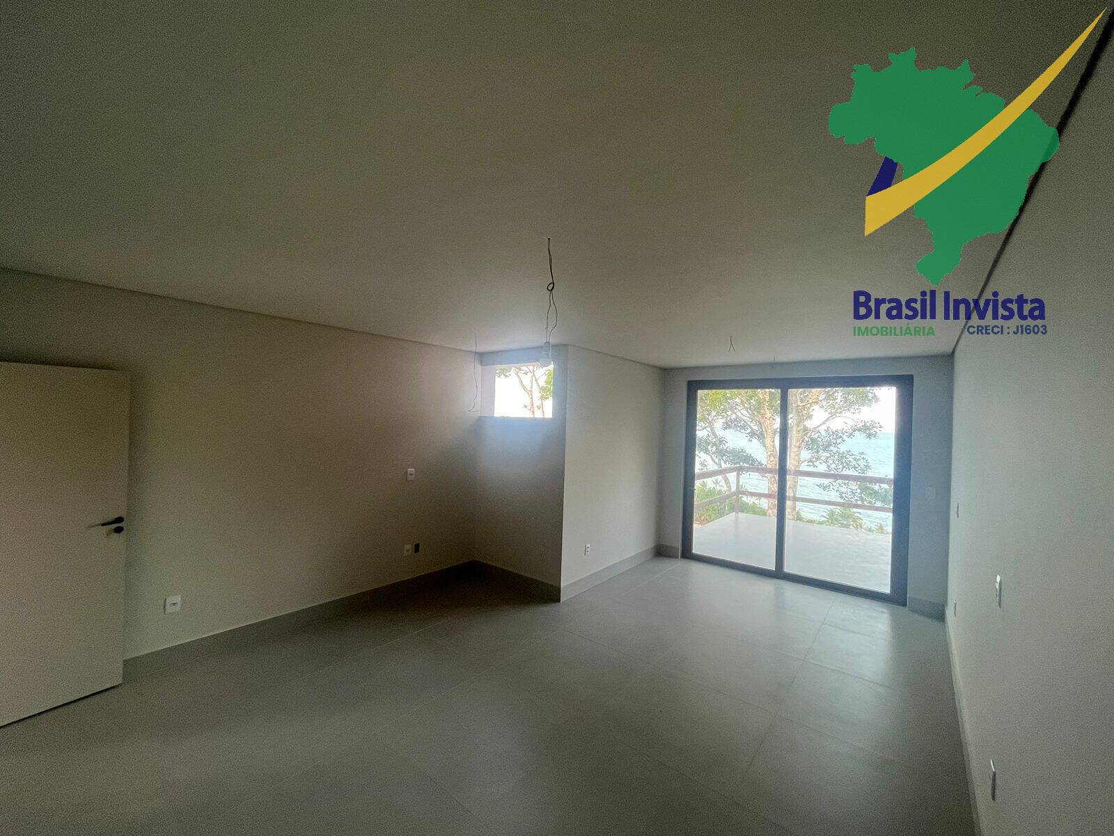 Casa à venda com 5 quartos, 247m² - Foto 11